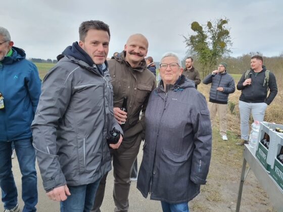 Grünkohlwanderung der 1. Kompanie des ABC-Abwehrbataillons 7 Höxter mit der Patengemeinde Boffzen