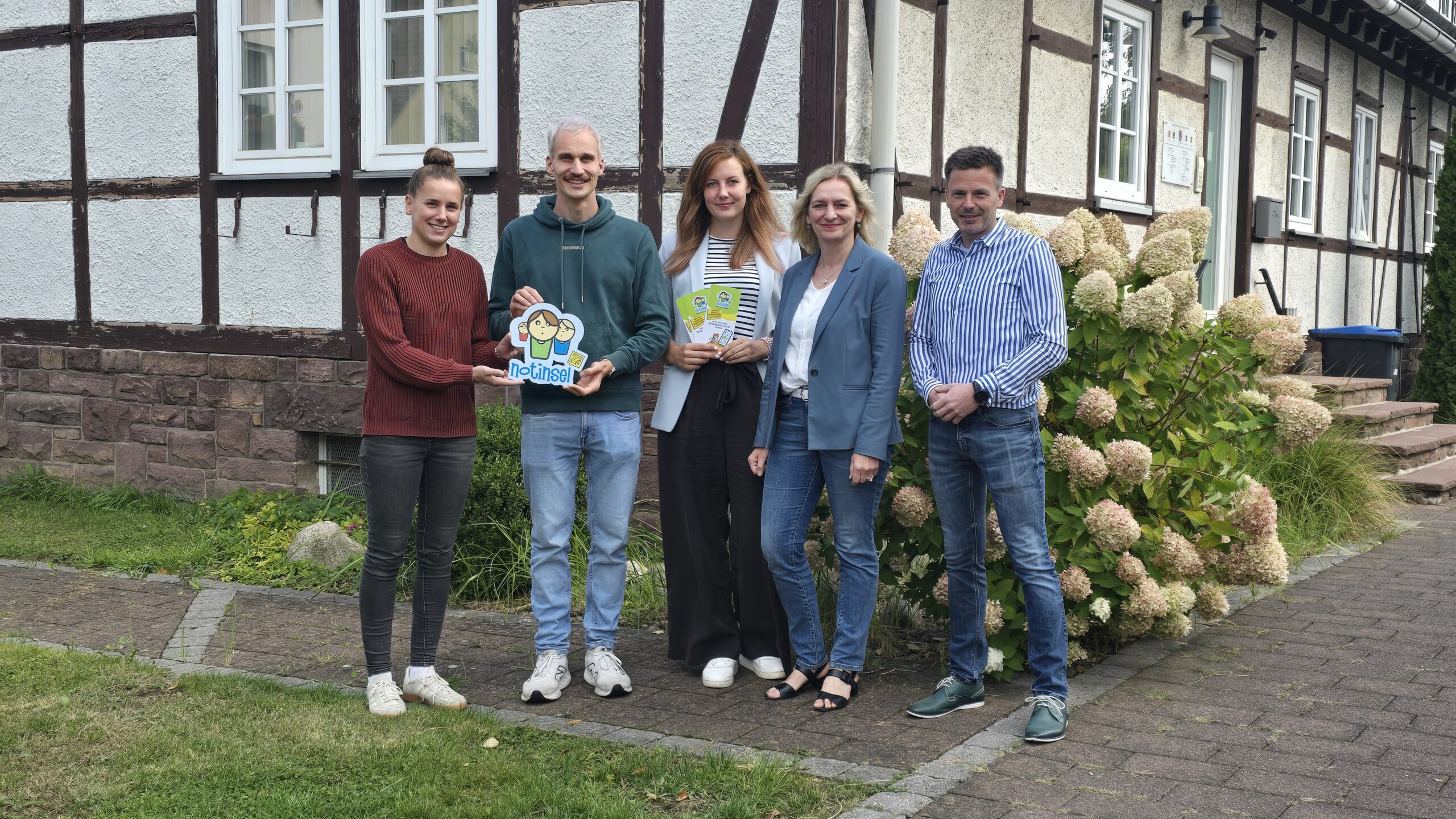 Ein Zeichen für Zivilcourage - Samtgemeinde Boffzen wird zur "Notinsel"